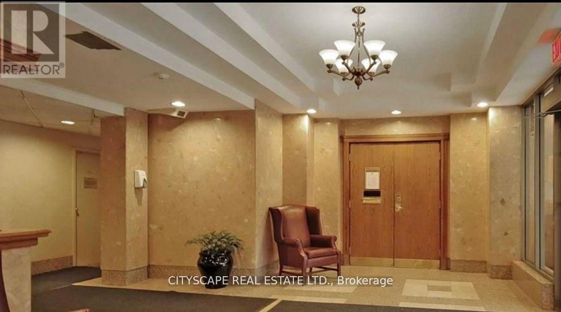 Ph 06 - 55 Elm Drive W, Mississauga, ON - Indoor