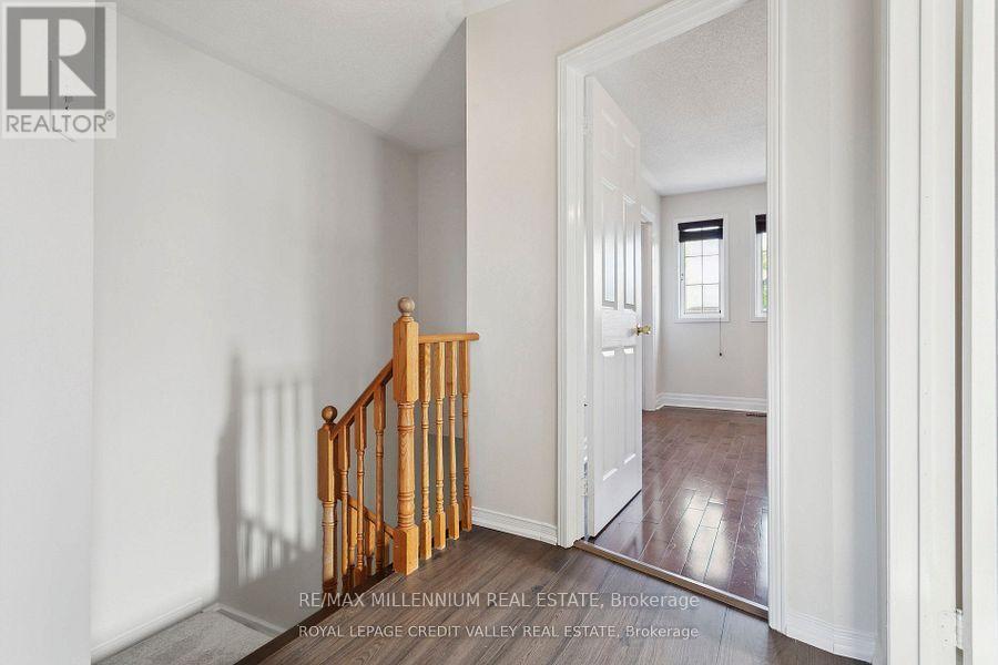 95 Woodhaven Drive, Brampton, ON - Indoor Photo Showing Other Room