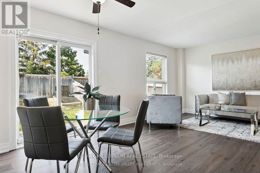 95 Woodhaven Drive, Brampton, ON - Indoor