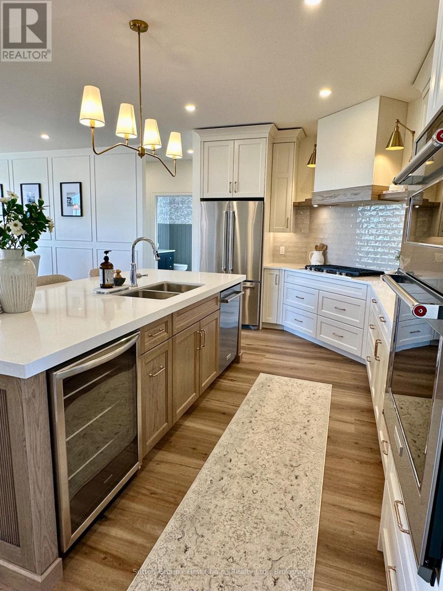 73588 Irene Crescent, Bluewater (Hay), ON - Indoor Photo Showing Kitchen With Double Sink With Upgraded Kitchen