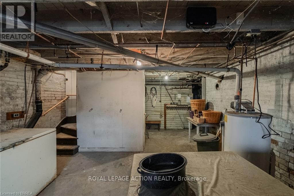 17 Hawarden Avenue, Brantford, ON - Indoor Photo Showing Basement