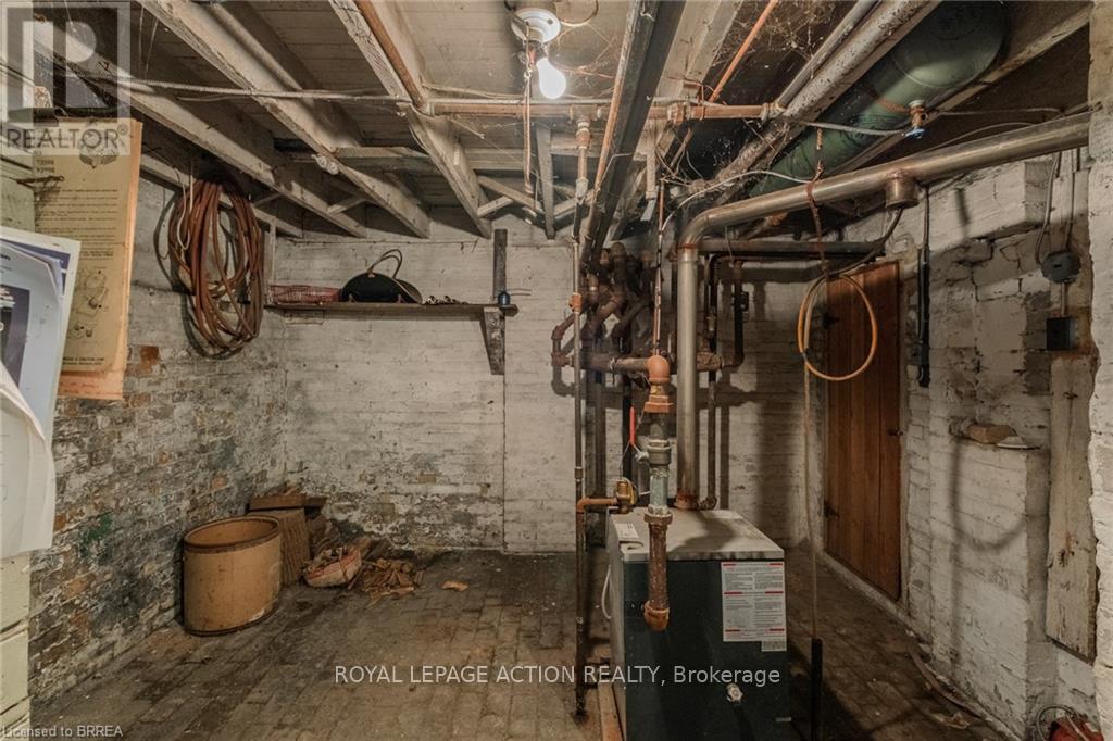 17 Hawarden Avenue, Brantford, ON - Indoor Photo Showing Basement