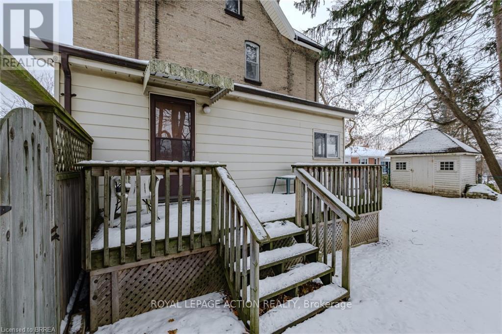 17 Hawarden Avenue, Brantford, ON - Outdoor With Exterior