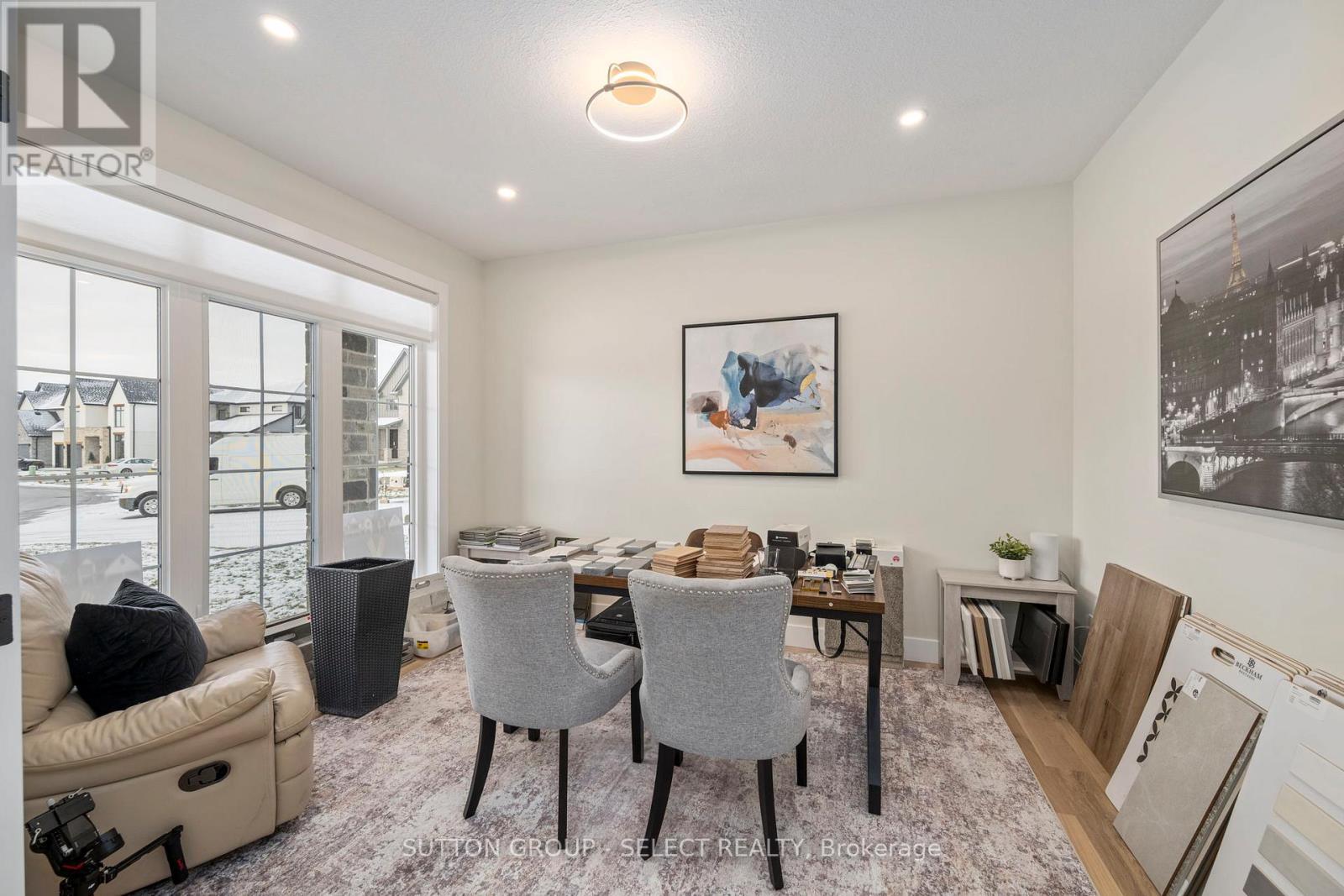 50 Royal Crescent, Southwold (Talbotville), ON - Indoor Photo Showing Other Room