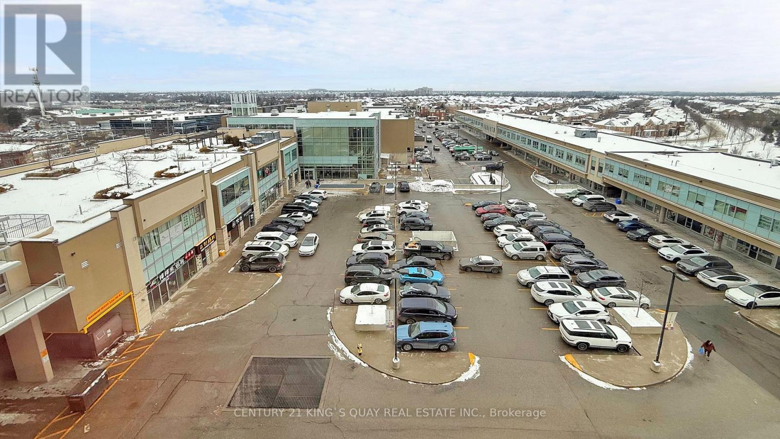 806 - 8323 Kennedy Road, Markham, ON - Outdoor With View