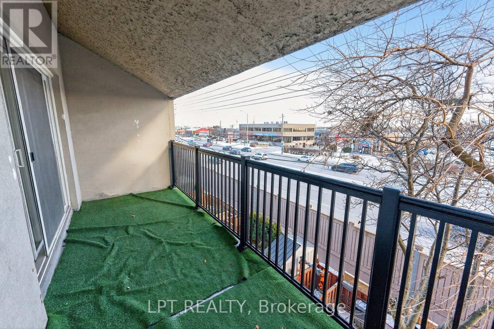 103 - 3040 Constitution Boulevard, Mississauga, ON - Outdoor