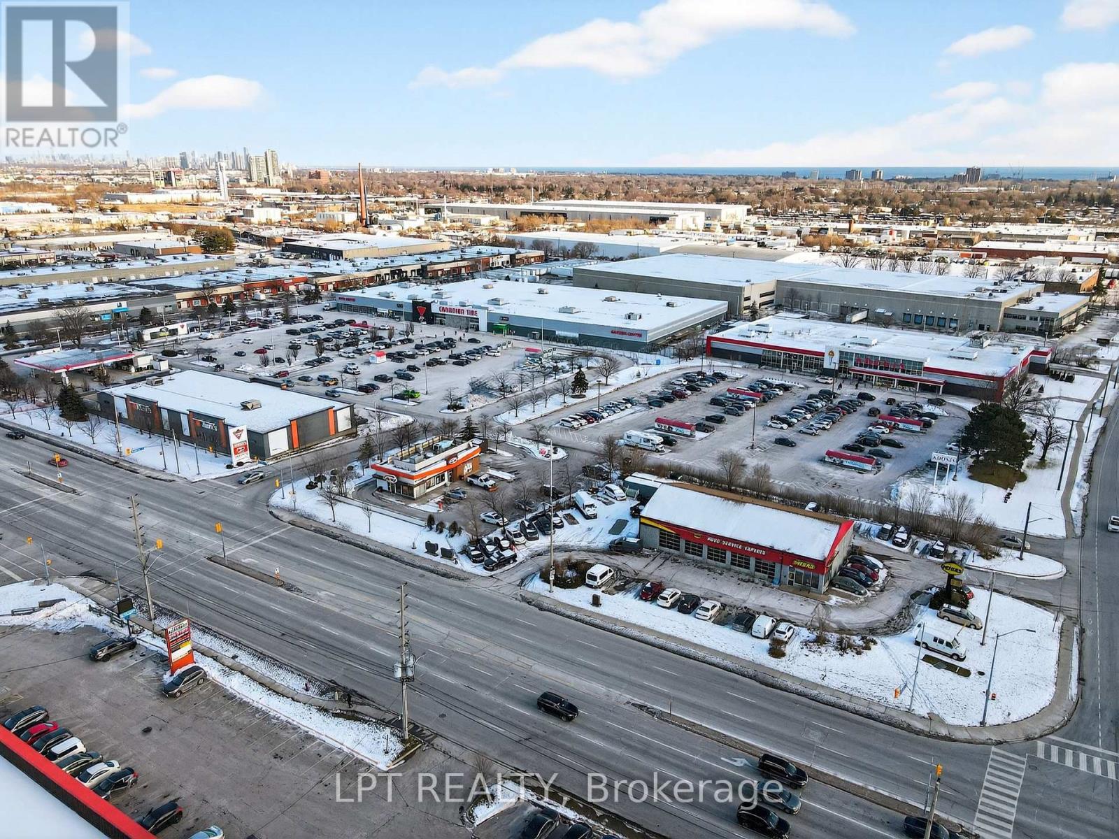 103 - 3040 Constitution Boulevard, Mississauga, ON - Outdoor With View