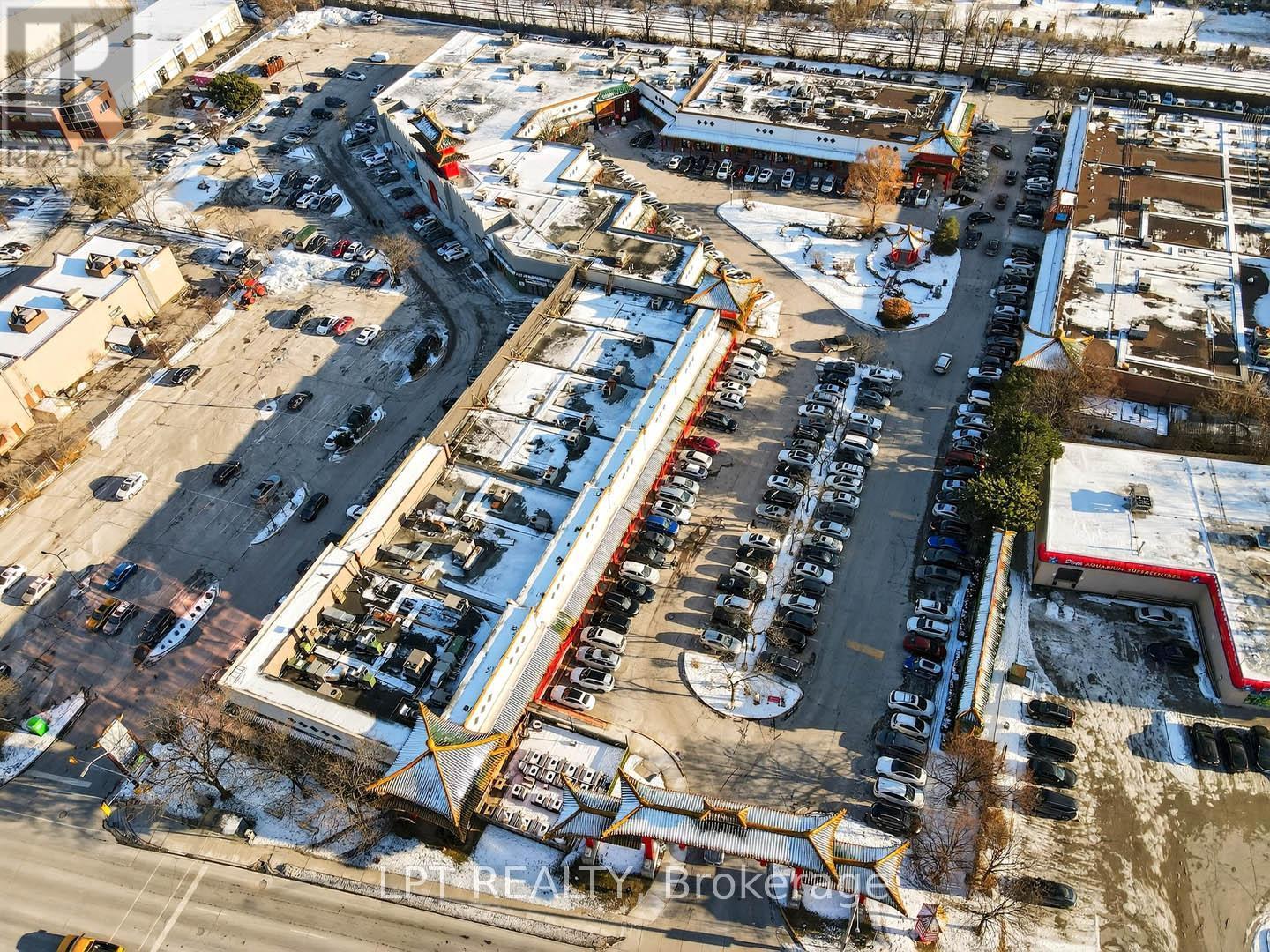 103 - 3040 Constitution Boulevard, Mississauga, ON - Outdoor With View