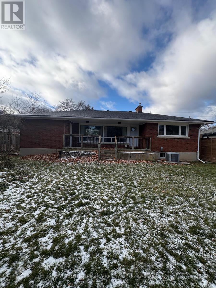 312 Grantham Avenue, St. Catharines, ON - Outdoor With Deck Patio Veranda