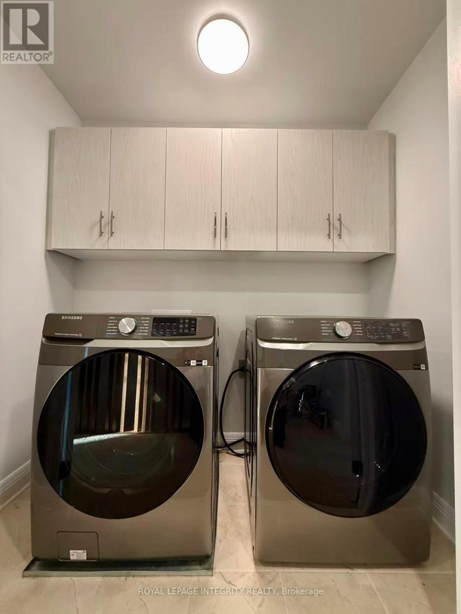 519 Hitzlay Terrace, Ottawa, ON - Indoor Photo Showing Laundry Room