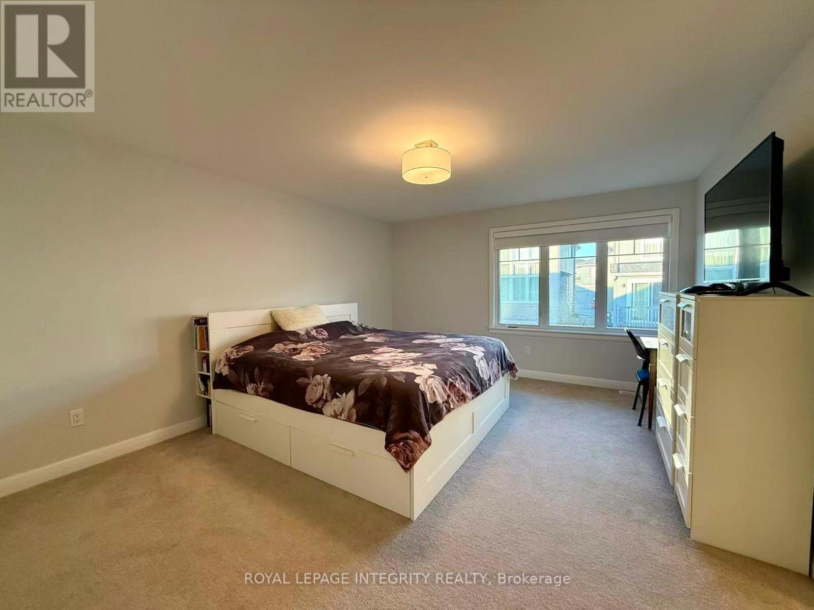 519 Hitzlay Terrace, Ottawa, ON - Indoor Photo Showing Bedroom