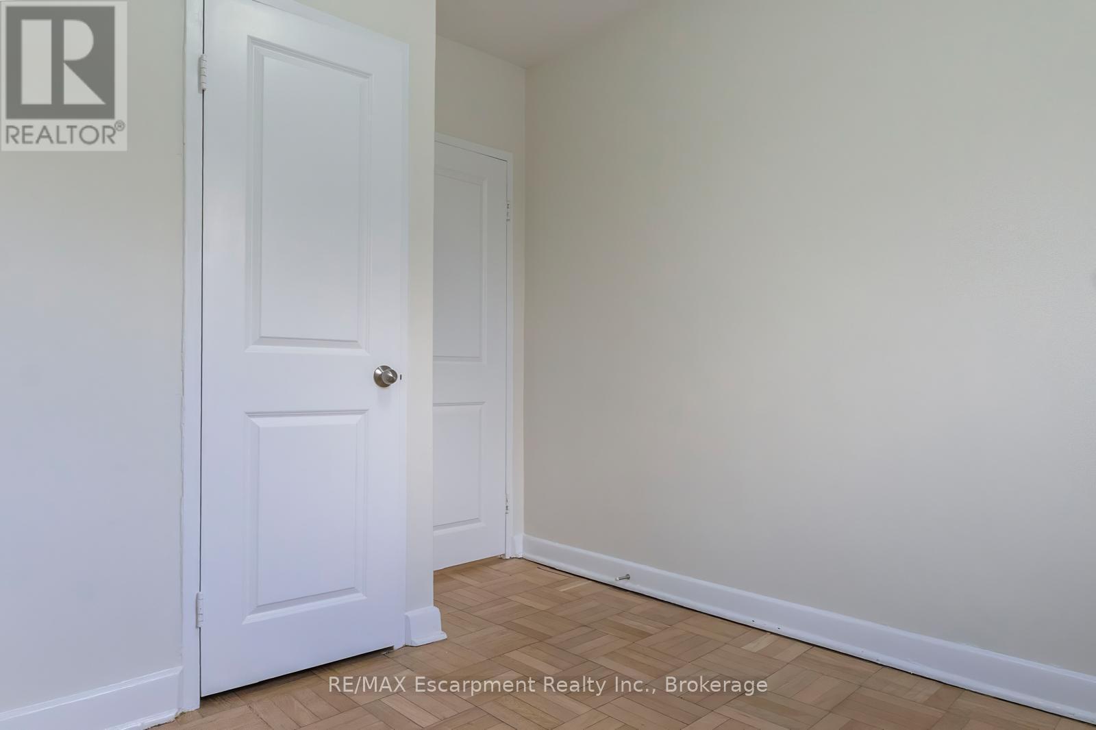 109 - 110 South Forster Park Drive, Oakville (Co Central), ON - Indoor Photo Showing Other Room