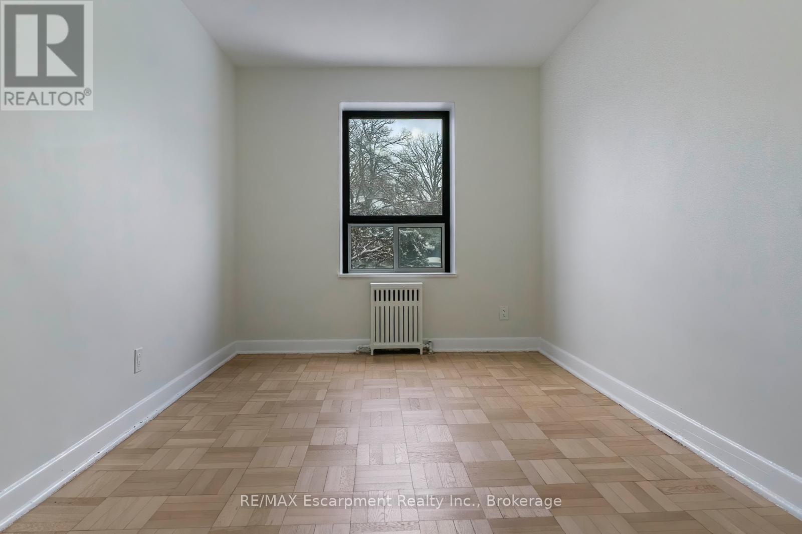 109 - 110 South Forster Park Drive, Oakville (Co Central), ON - Indoor Photo Showing Other Room