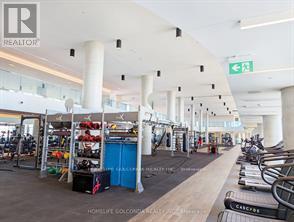 Ph09 - 1000 Portage Parkway, Vaughan, ON - Indoor Photo Showing Garage