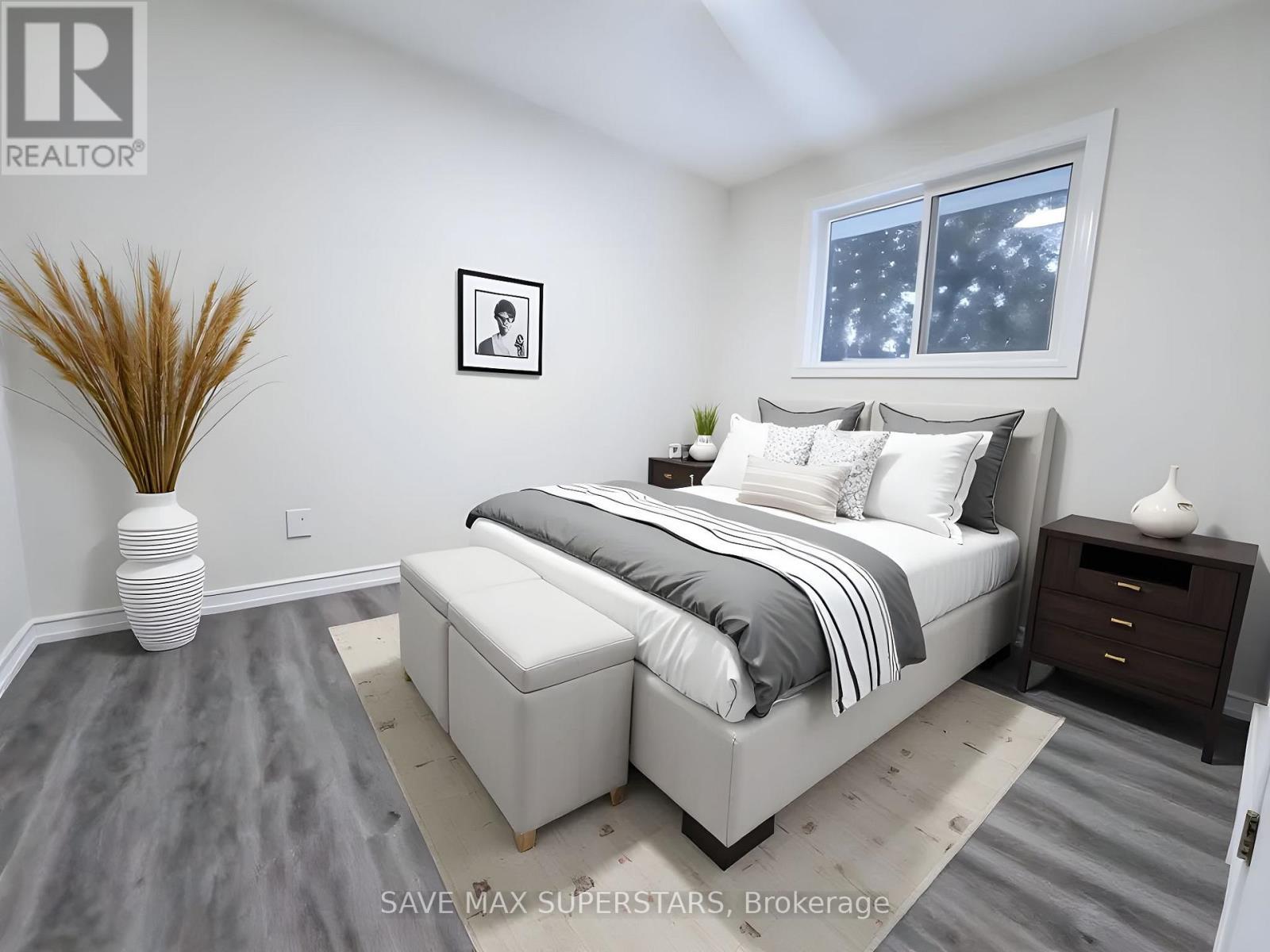 Duplex - 35 Bernick Drive, Barrie, ON - Indoor Photo Showing Bedroom