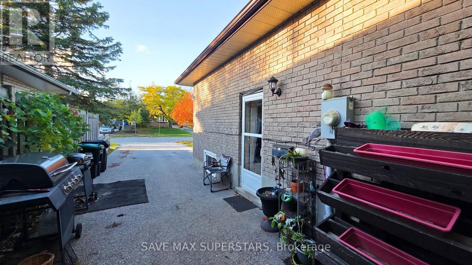 Duplex - 35 Bernick Drive, Barrie, ON - Outdoor With Exterior