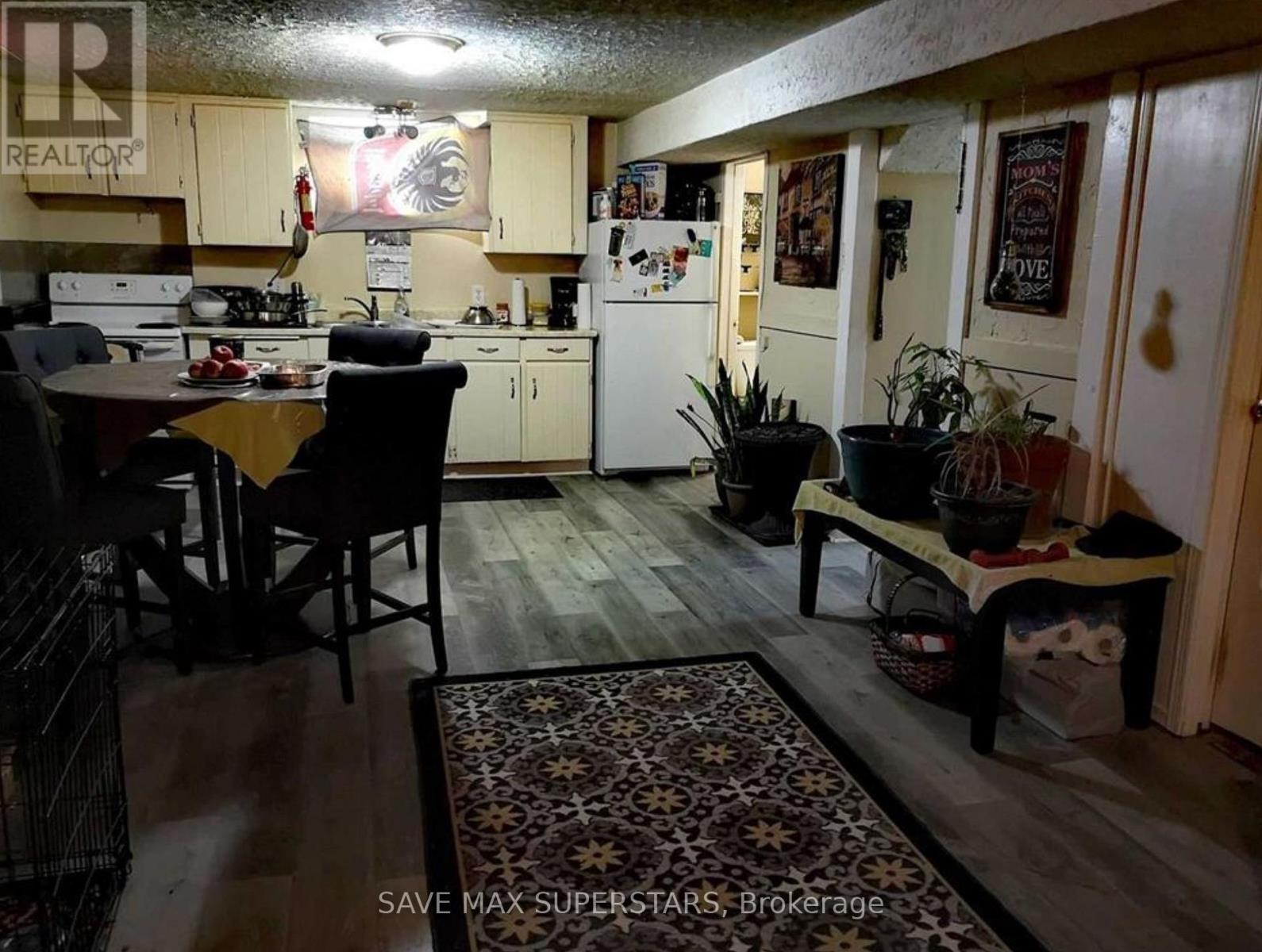 Duplex - 35 Bernick Drive, Barrie, ON - Indoor