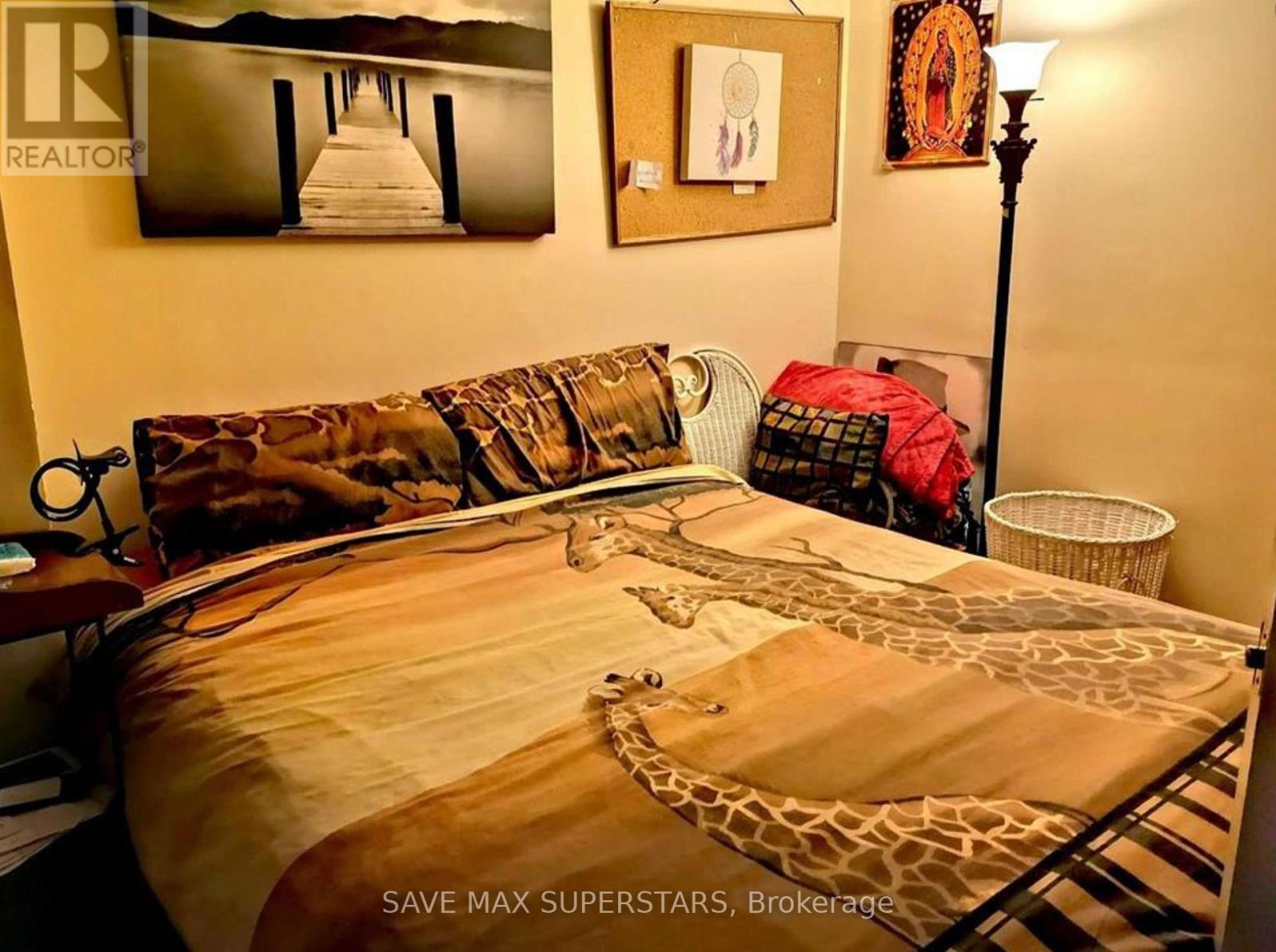 Duplex - 35 Bernick Drive, Barrie, ON - Indoor