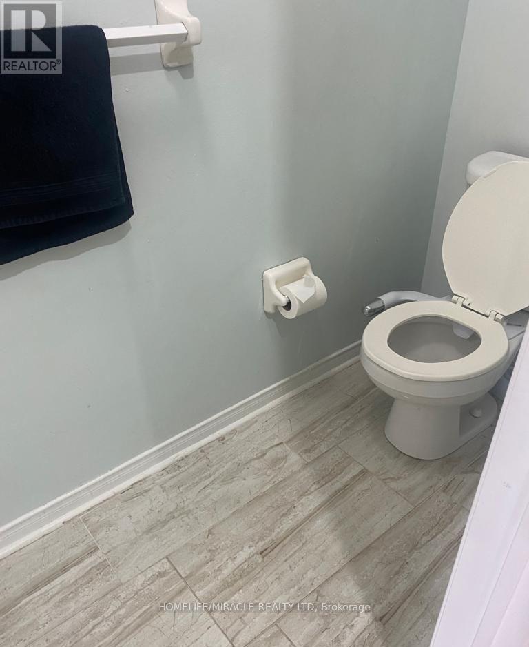 7 - 170 Spadina Road, Brampton, ON - Indoor Photo Showing Bathroom