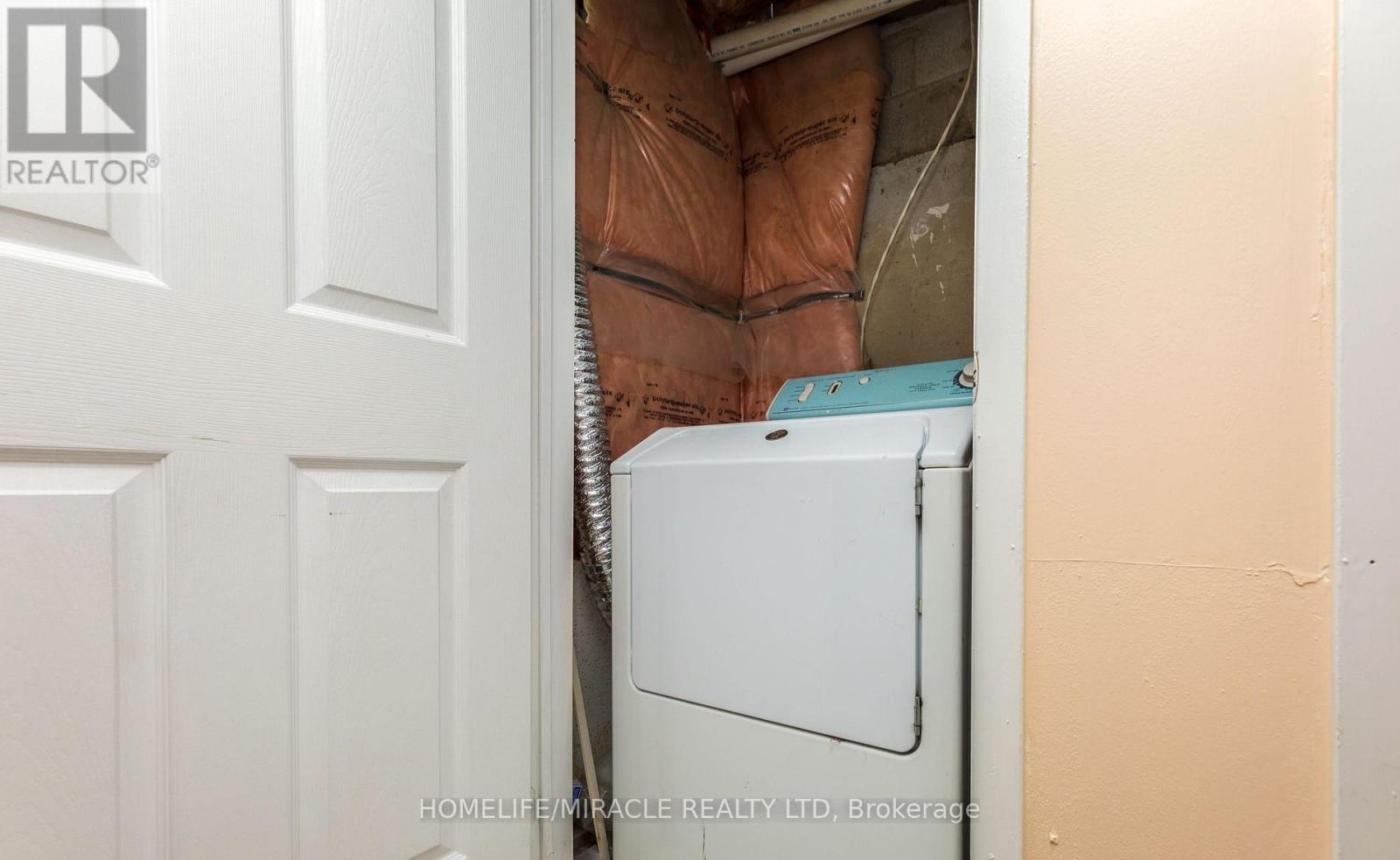 7 - 170 Spadina Road, Brampton, ON - Indoor Photo Showing Laundry Room