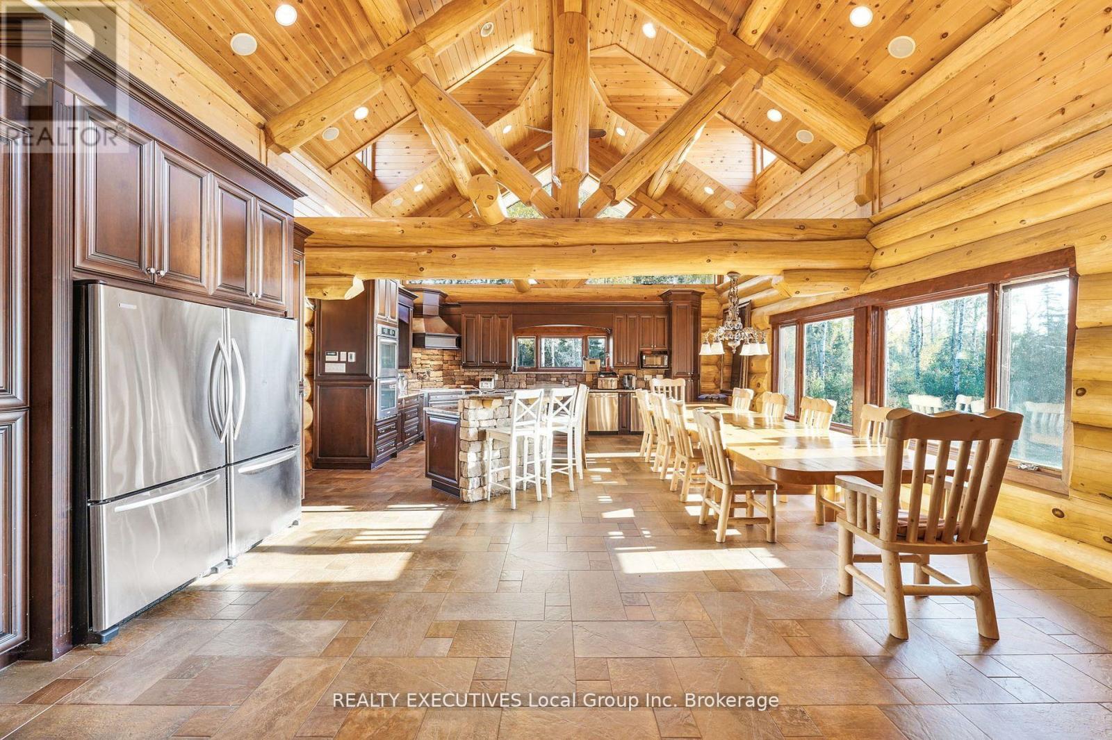 240/250 Kanichee Mine Road, Temagami, ON - Indoor Photo Showing Dining Room