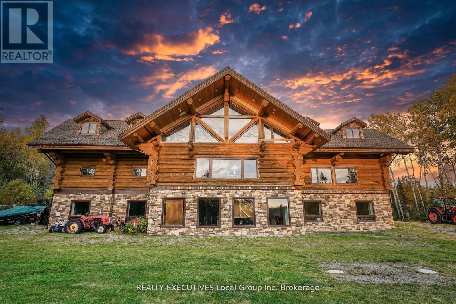 240/250 Kanichee Mine Road, Temagami, ON - Outdoor