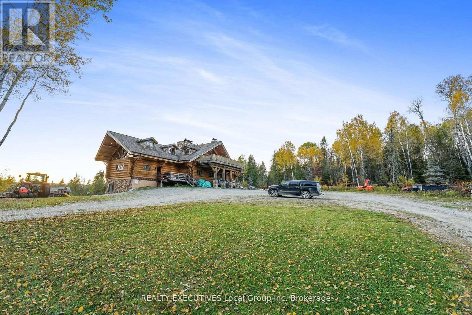 240/250 Kanichee Mine Road, Temagami, ON - Outdoor