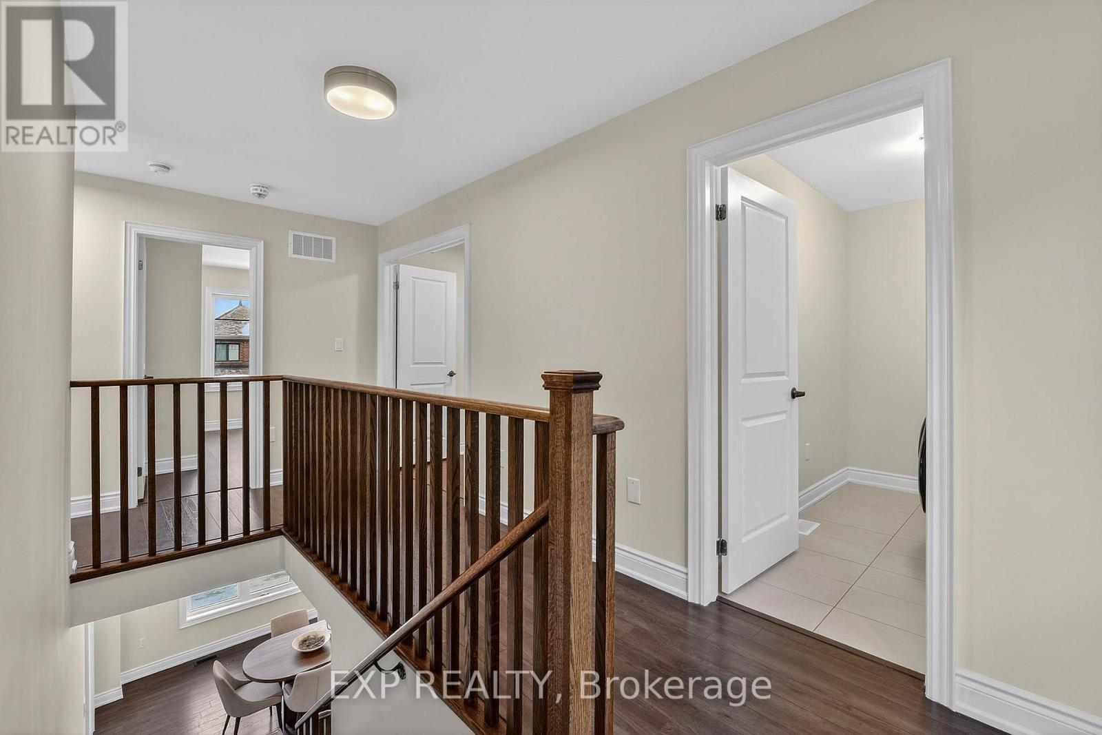 47 Pagebrook Crescent, Hamilton, ON - Indoor Photo Showing Other Room