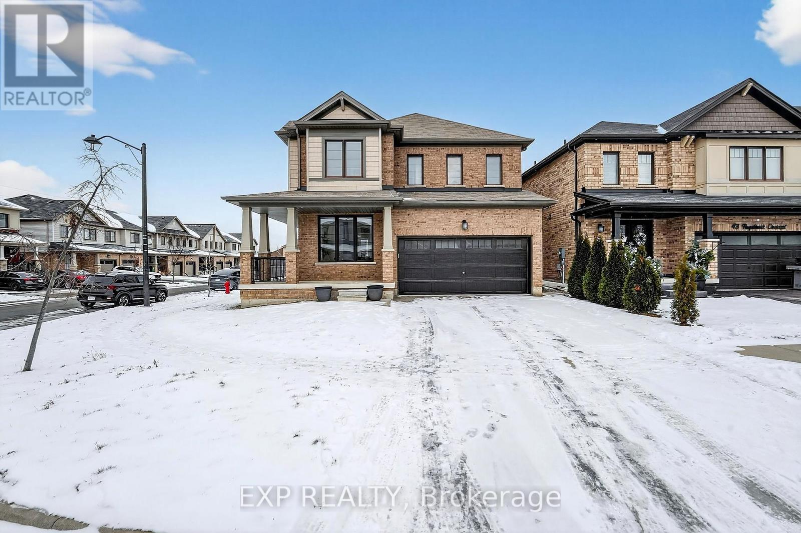 47 Pagebrook Crescent, Hamilton, ON - Outdoor With Facade