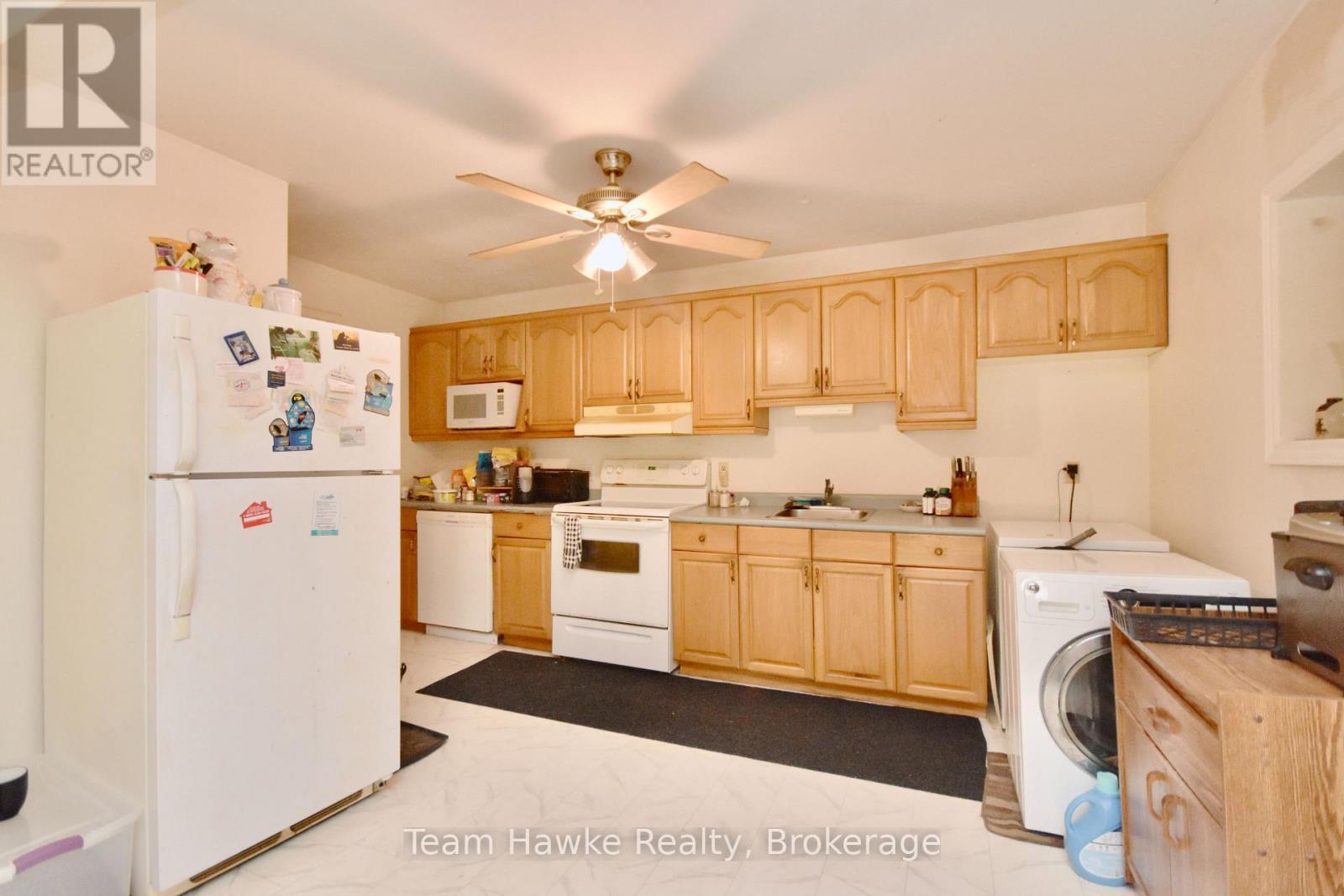 2645 St Amant Road, Severn, ON - Indoor