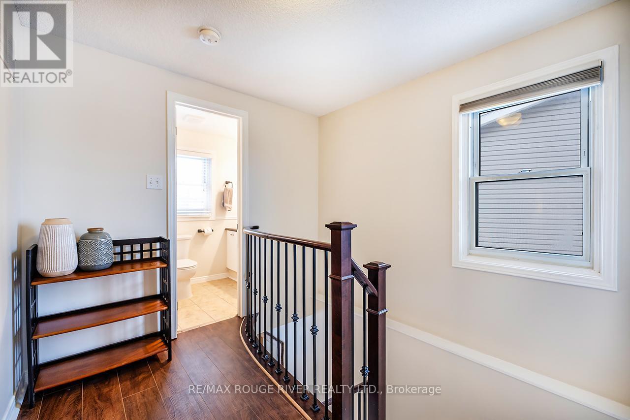 29 Elford Drive, Clarington (Bowmanville), ON - Indoor Photo Showing Other Room