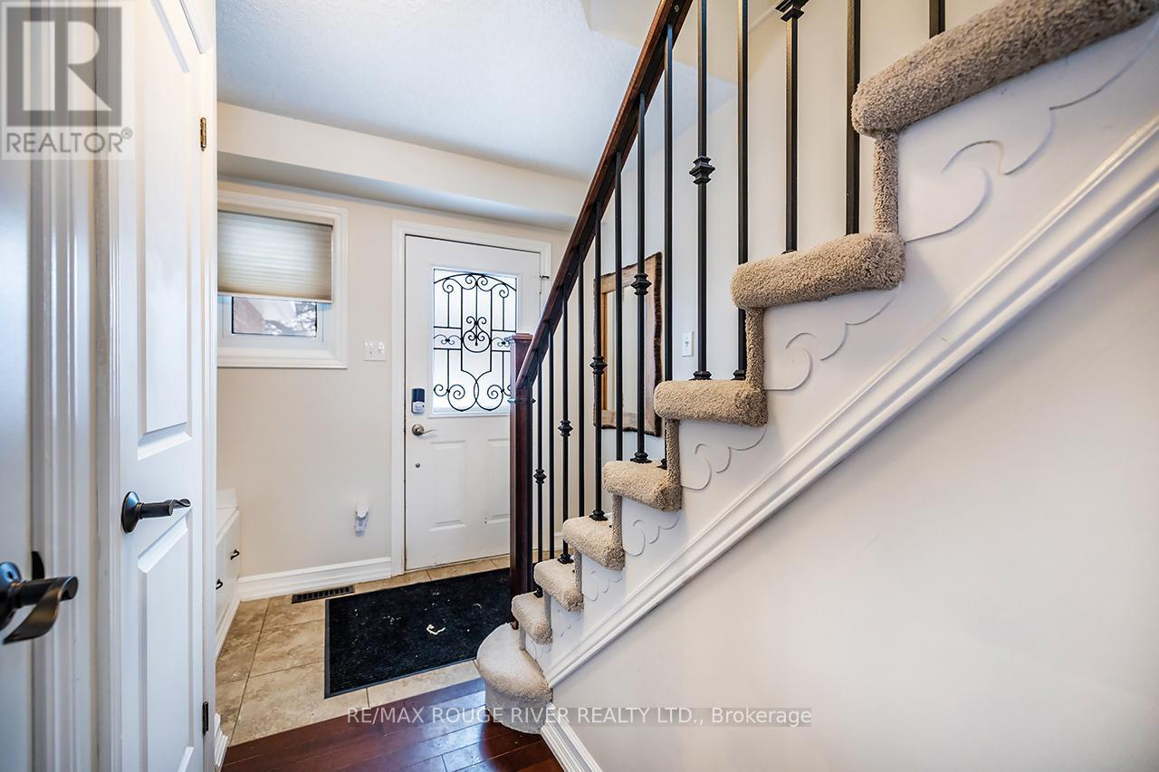 29 Elford Drive, Clarington (Bowmanville), ON - Indoor Photo Showing Other Room