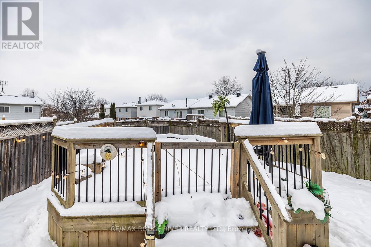 Above Ground Pool - 29 Elford Drive, Clarington (Bowmanville), ON - Outdoor With Deck Patio Veranda