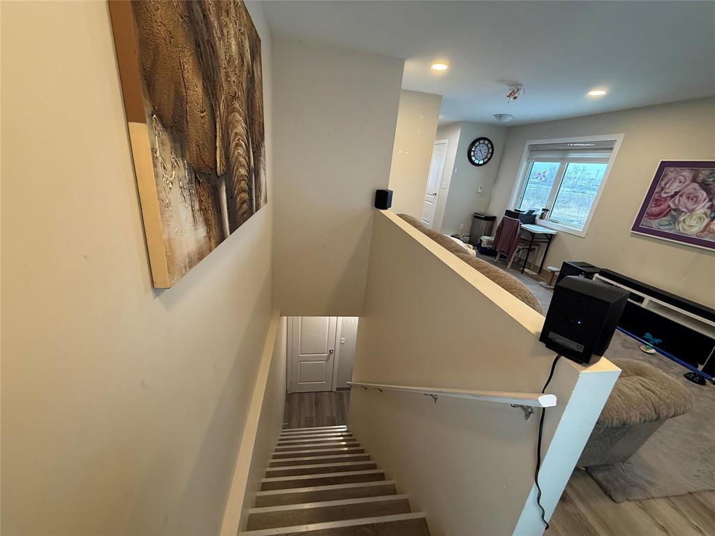 48 1485 Molson Street, Winnipeg, MB - Indoor Photo Showing Other Room