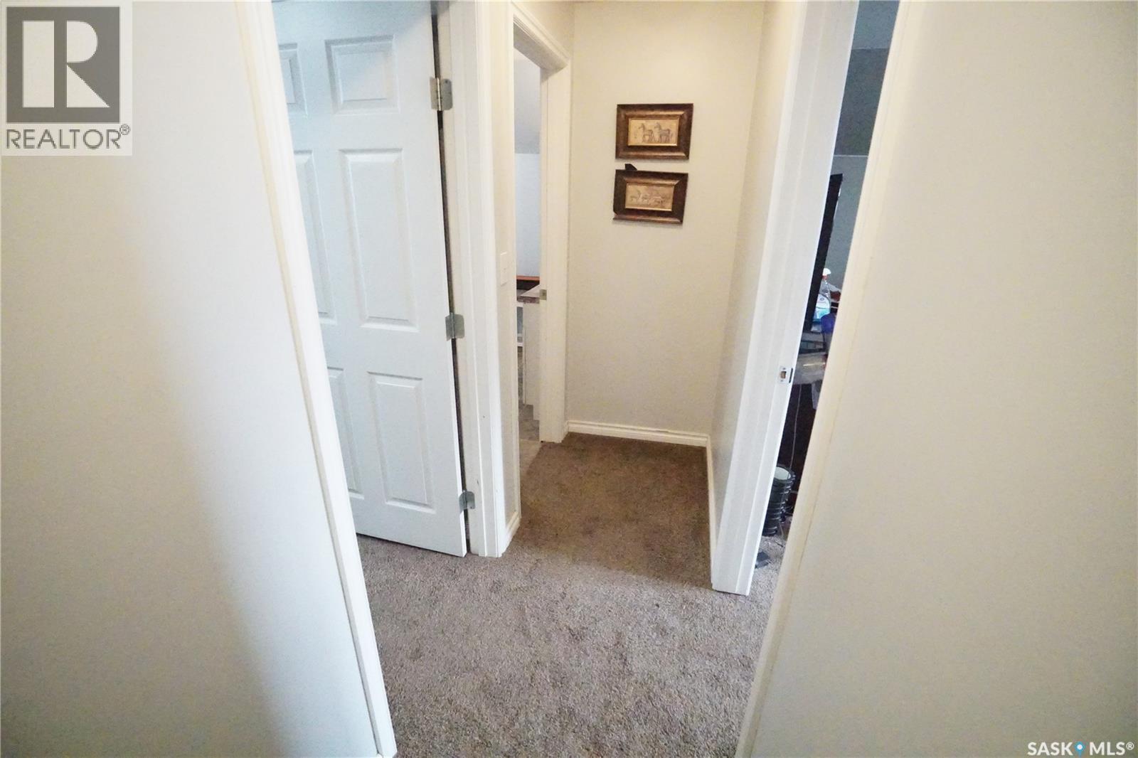 234 Lillooet Street Sw, Moose Jaw, SK - Indoor Photo Showing Other Room