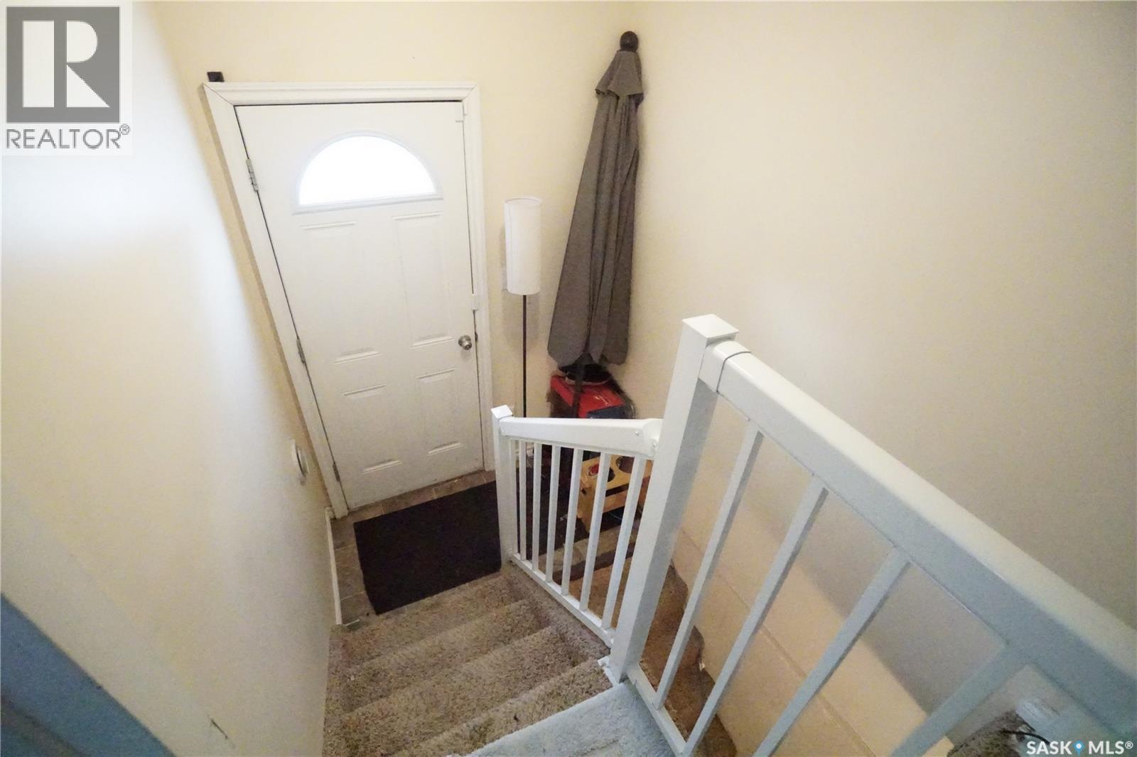 234 Lillooet Street Sw, Moose Jaw, SK - Indoor Photo Showing Other Room