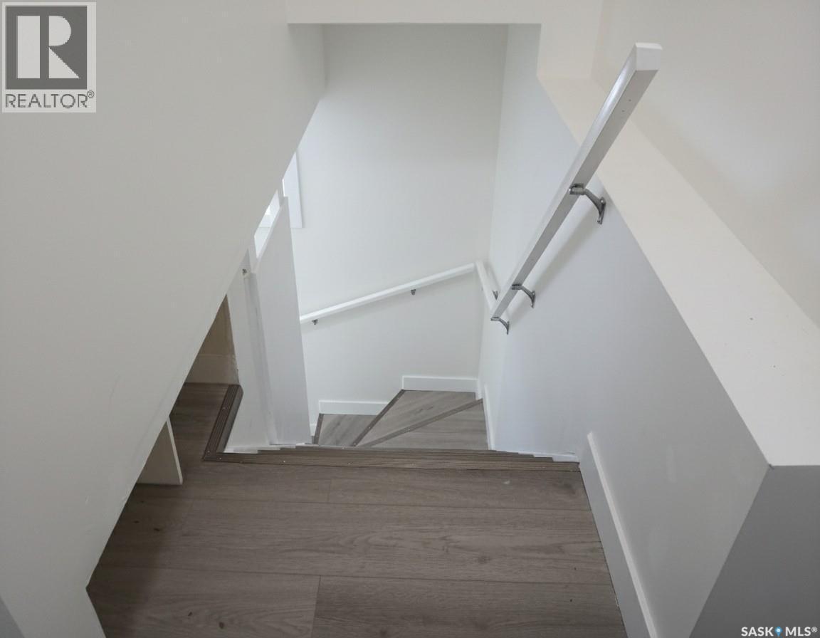 81 Mcnab Crescent, Regina, SK - Indoor Photo Showing Other Room