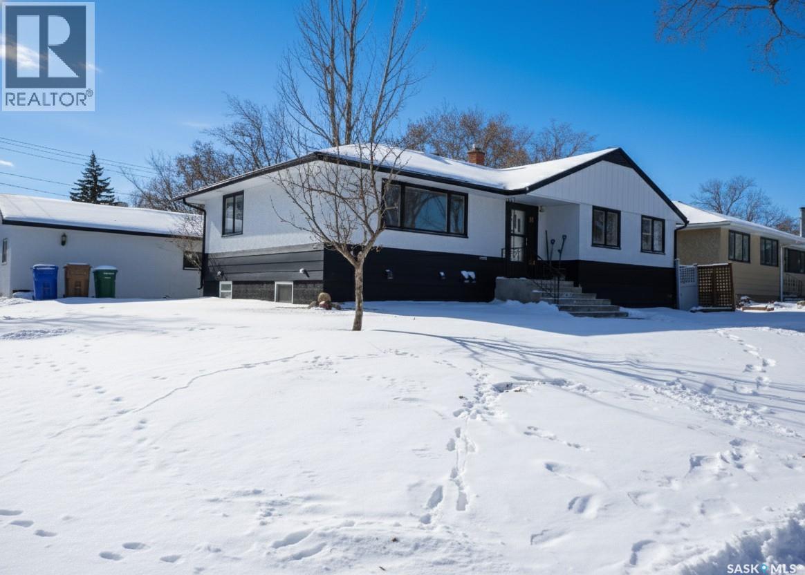 81 Mcnab Crescent, Regina, SK - Outdoor