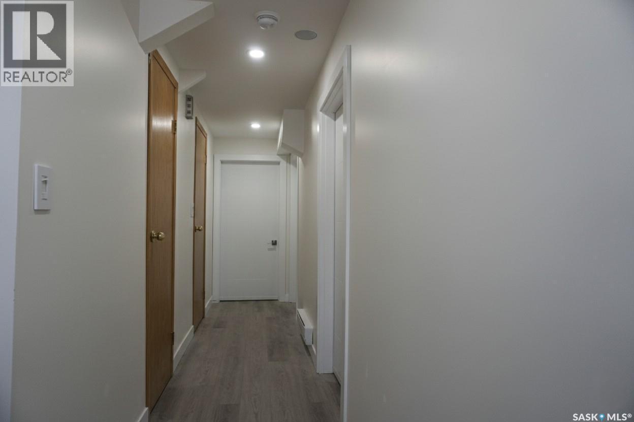 81 Mcnab Crescent, Regina, SK - Indoor Photo Showing Other Room