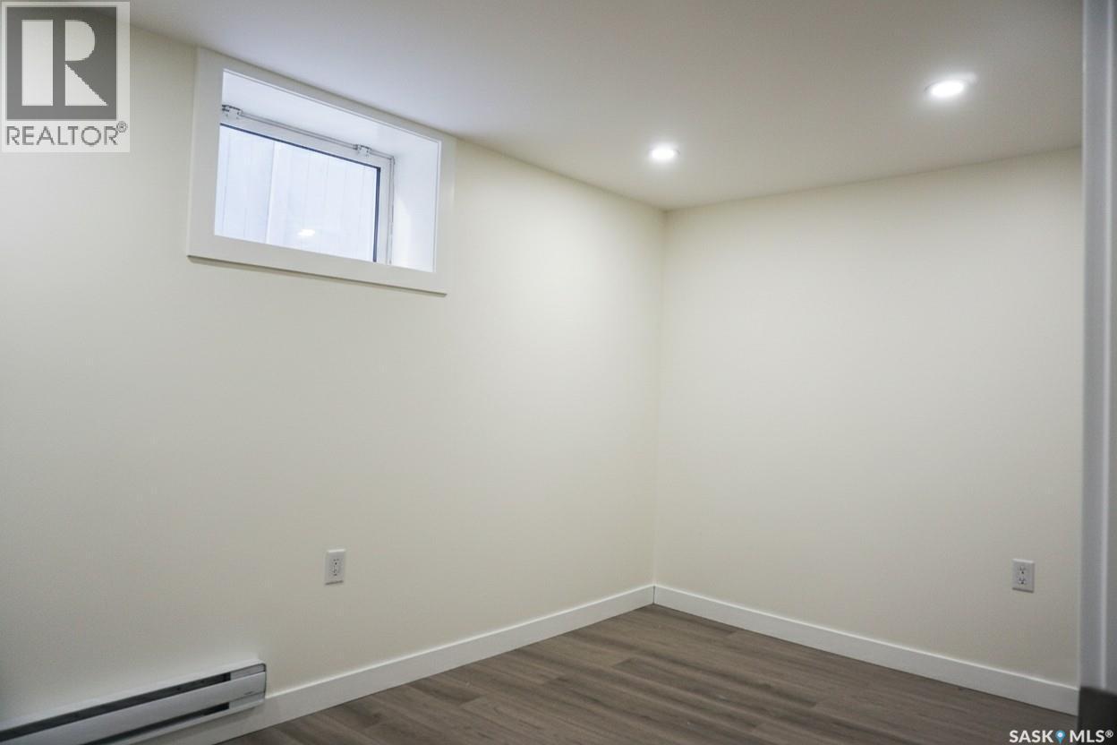 81 Mcnab Crescent, Regina, SK - Indoor Photo Showing Other Room