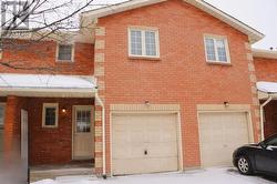 24 - 280 LIMERIDGE ROAD E Hamilton, ON L9A 2S7