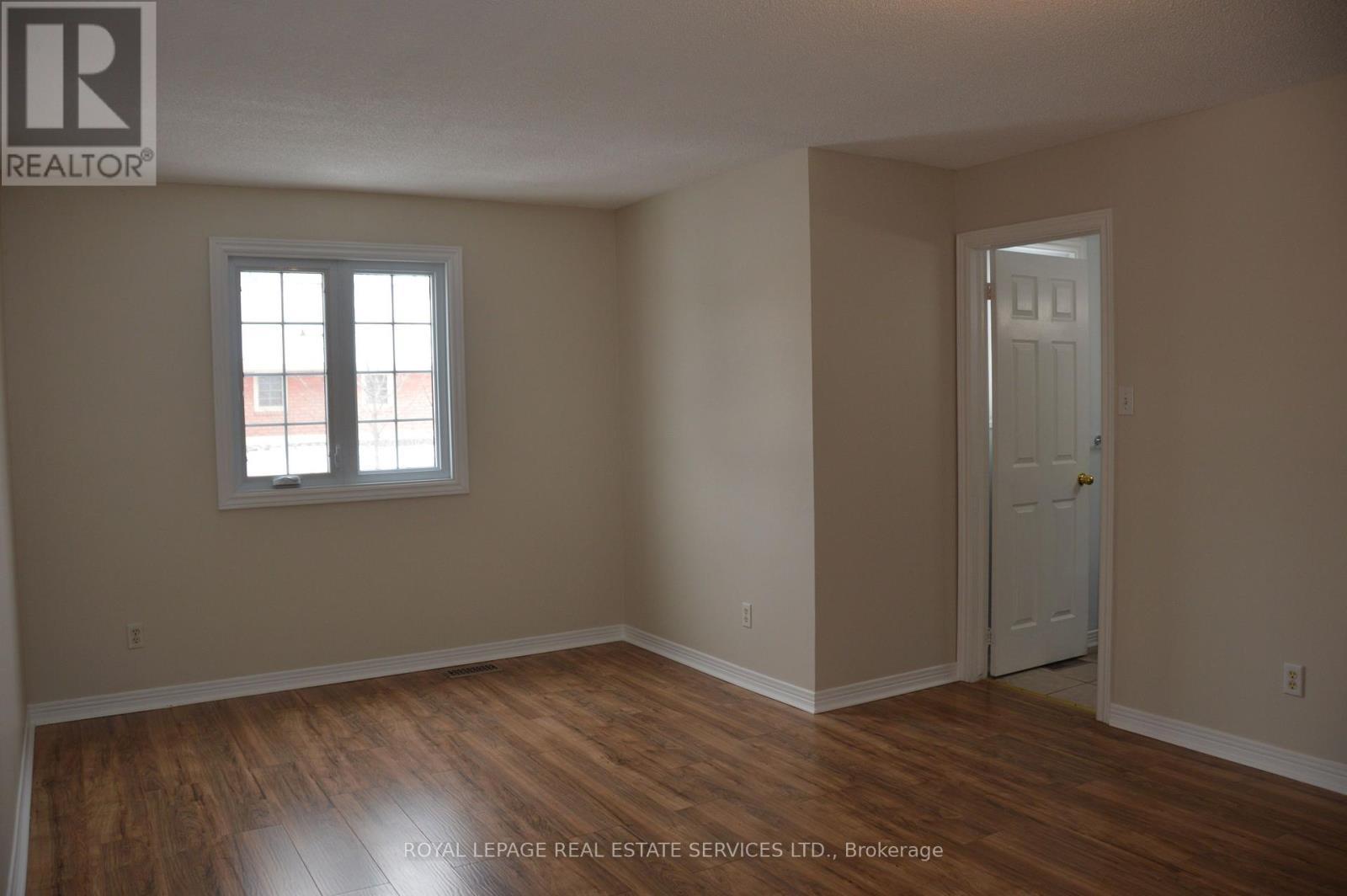 24 - 280 Limeridge Road E, Hamilton, ON - Indoor Photo Showing Other Room