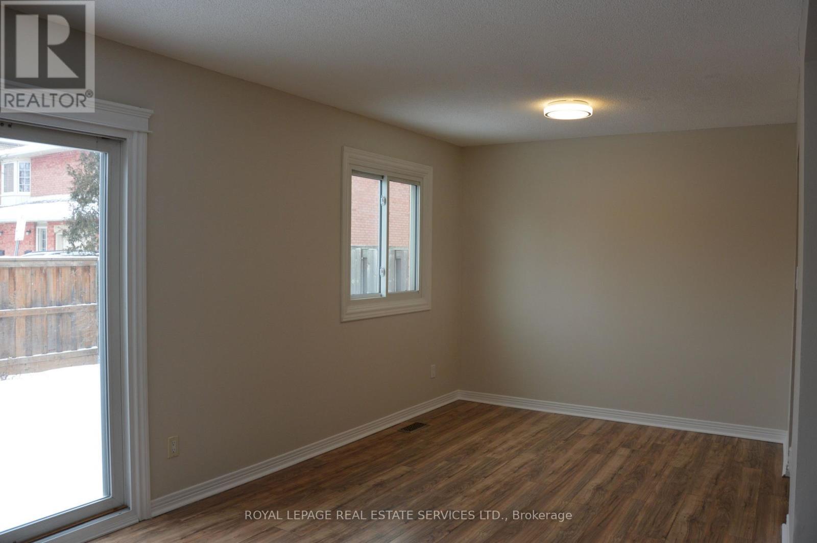 24 - 280 Limeridge Road E, Hamilton, ON - Indoor Photo Showing Other Room