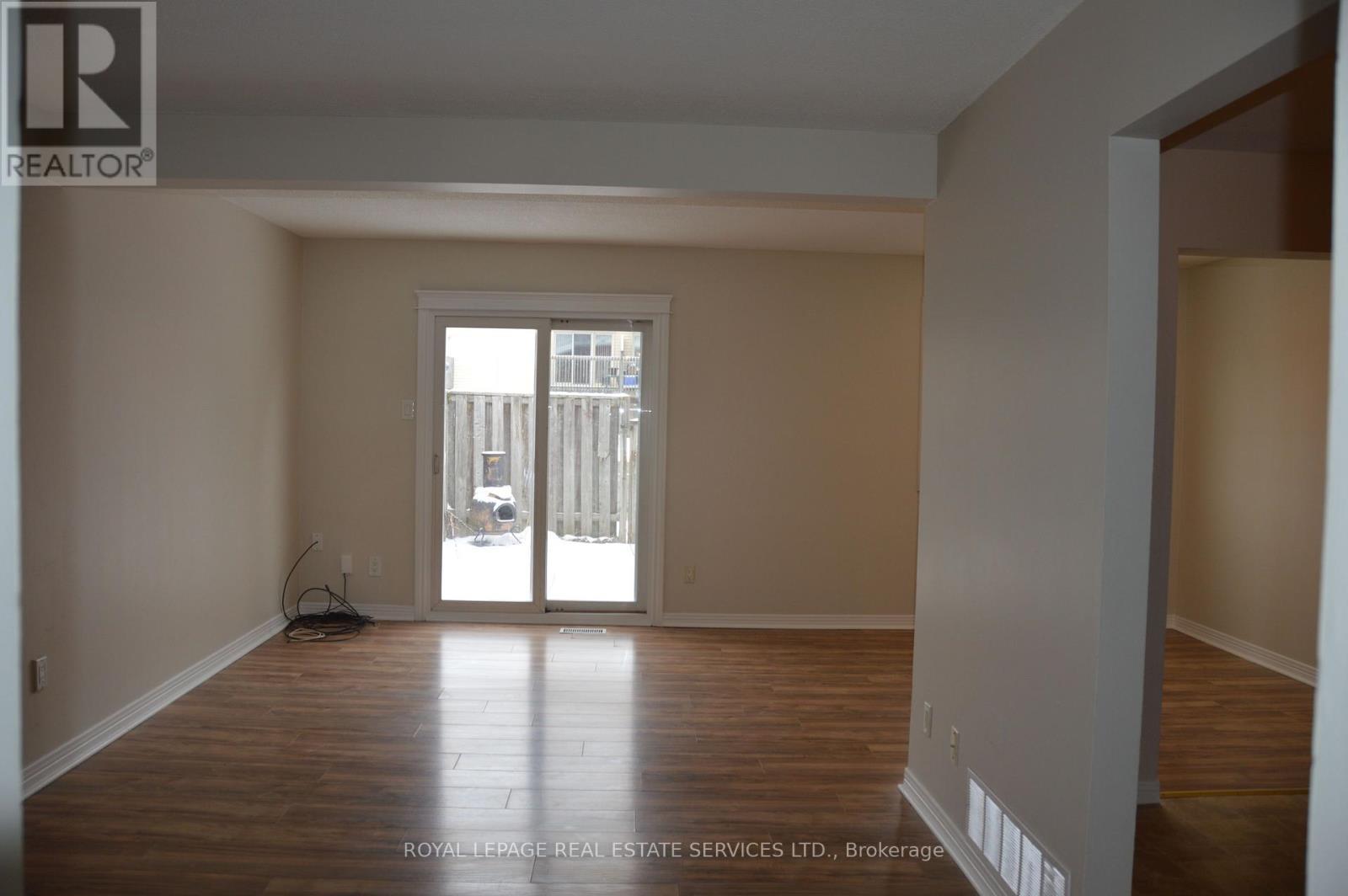 24 - 280 Limeridge Road E, Hamilton, ON - Indoor Photo Showing Other Room