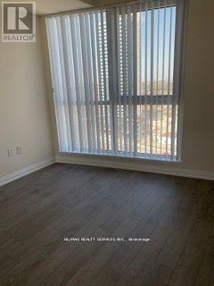 1620 - 35 Watergarden Drive, Mississauga, ON - Indoor Photo Showing Other Room