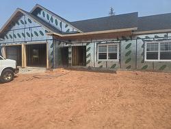 67 KINGSBURGH Avenue Charlottetown, PE C1E 3S2