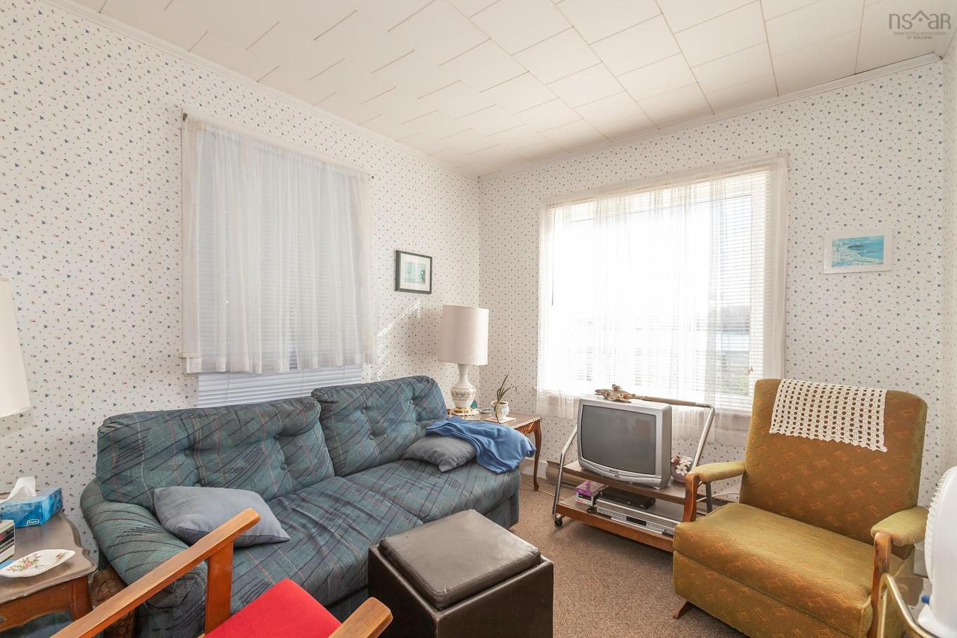 15 Shore Road, Digby, NS