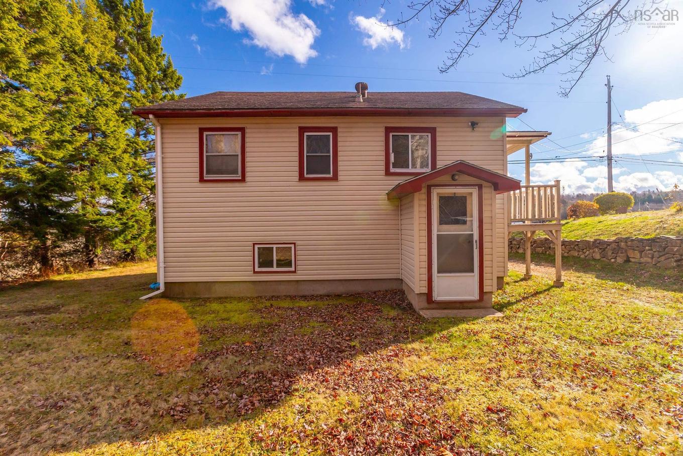 15 Shore Road, Digby, NS