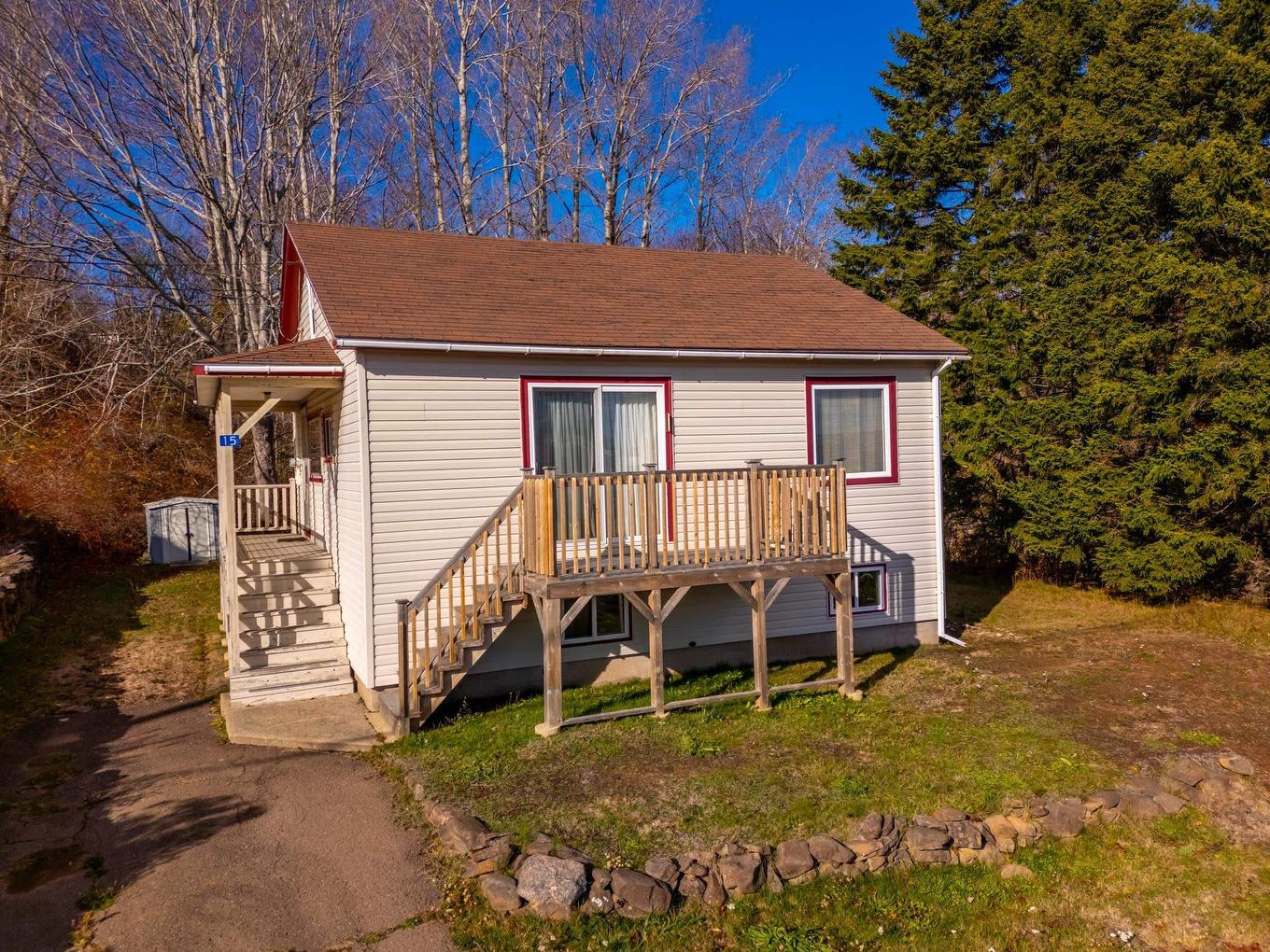 15 Shore Road, Digby, NS