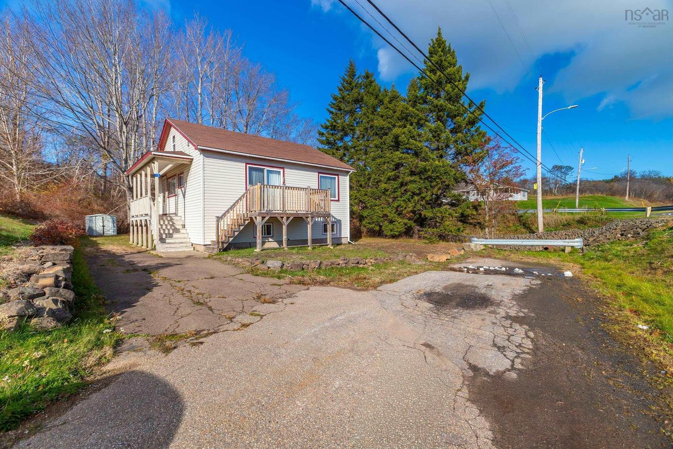 15 Shore Road, Digby, NS